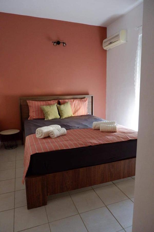公寓 Quiet With Easy Access To Attractions. Rhodes City